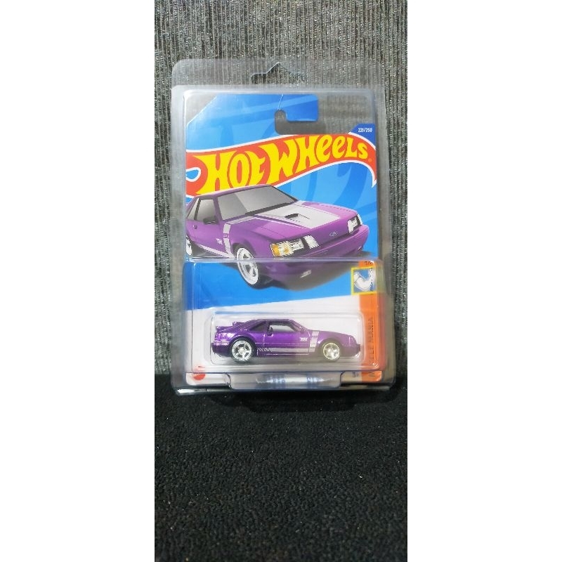 Hot wheels Mustang SVO super treasure hunt