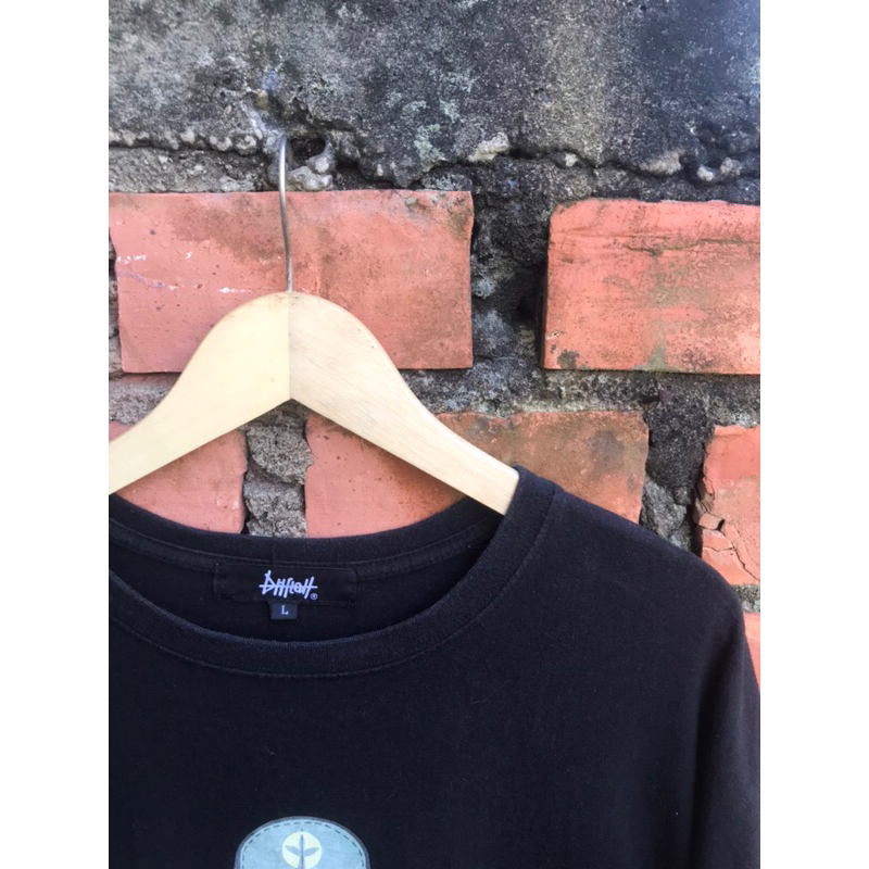 DRIFTOUT T SHIRT “Kaos Model Over Size Bear Army Seken Ori, Size L (Panjang 68cm Lebar 58cm)