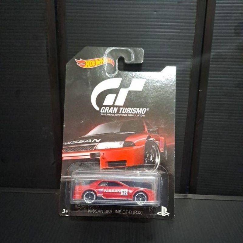 hotwheels nissan skyline GT-R (R32)