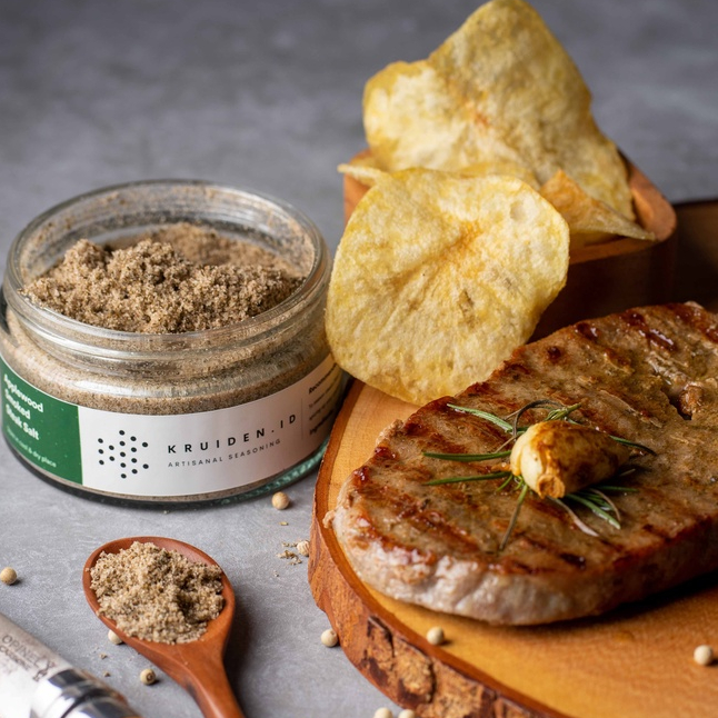 

Bumbu Steak Smoked Rosemary Salt Kruiden