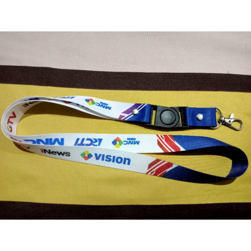 

TALI ID CARD/LANYARD "MNC-Tv—GTv—¡NEWS