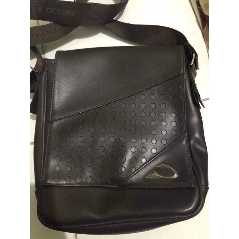 preloved tas slempang planet ocean