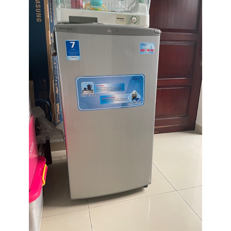 Preloved Freezer Aqua / freezer asi 4 susun rak