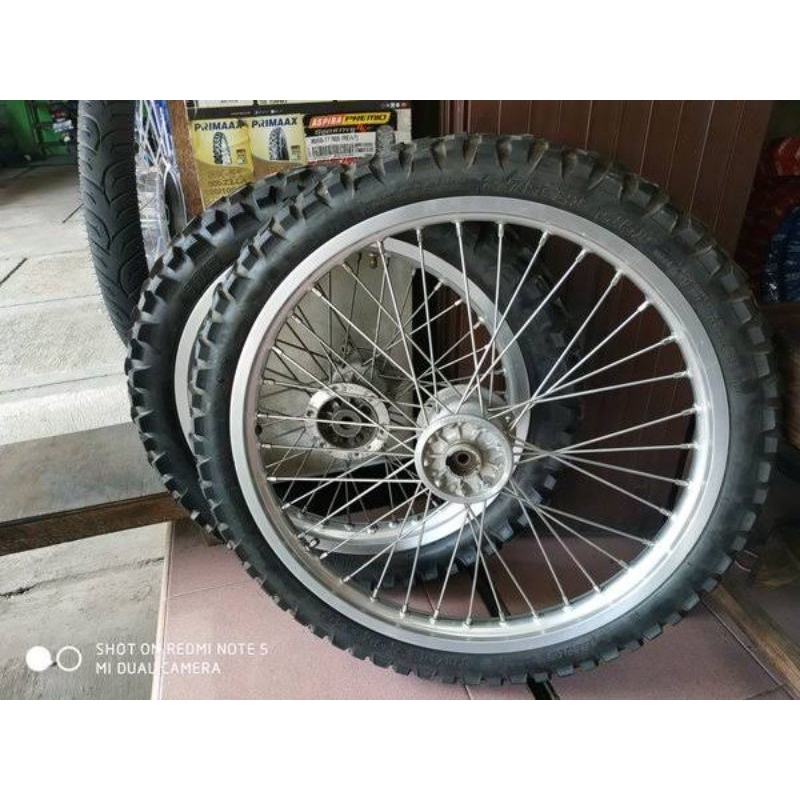 velg klx BF dan ban
