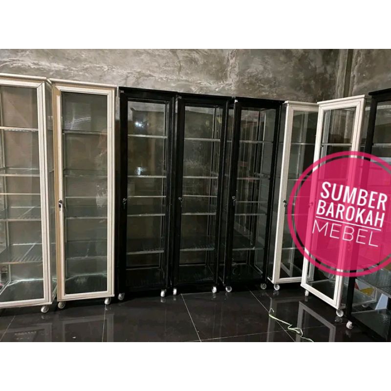 Lemari kaca serbaguna / rak helm / rak display /lemari boneka / lemari tas (Hanya Semarang & sekitar