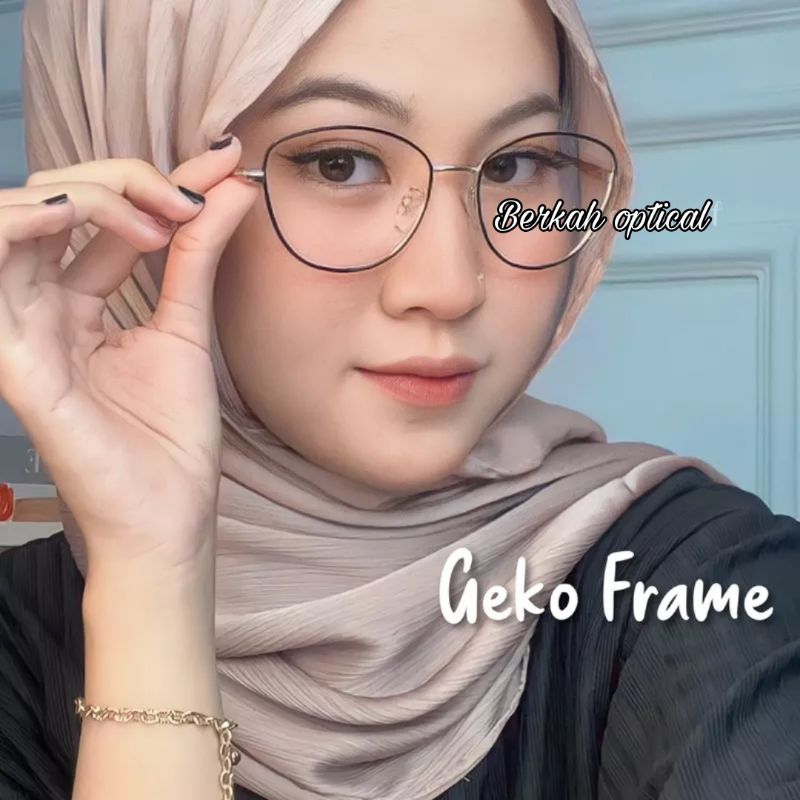 Kacamata lensa minus photocromic kode 6656