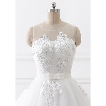 GAUN ELEGANT RENDA GAU PERNIKAHAN SIMPLE PUTIH SIMPLE BROCADE