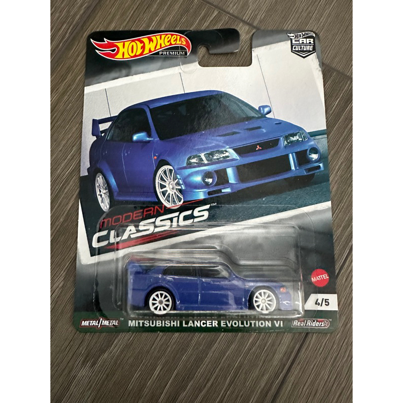 Hot wheels mitsubishi lancer evolution vi modern classic premium