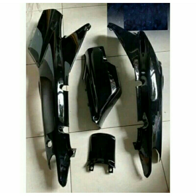 Cover bodi supra x lama/supra fit lama set hitam polos