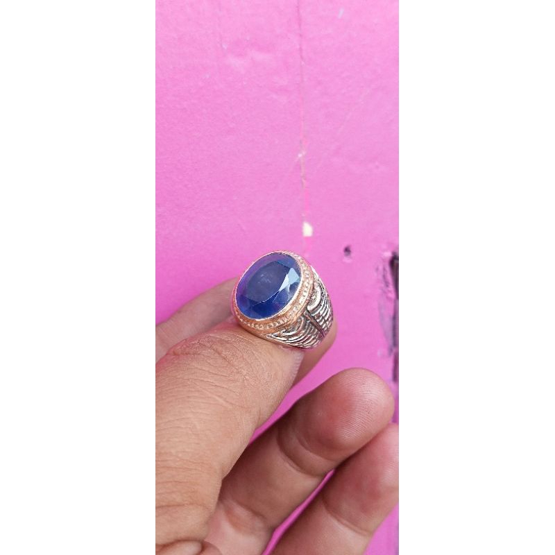 Natural blue safir afrika