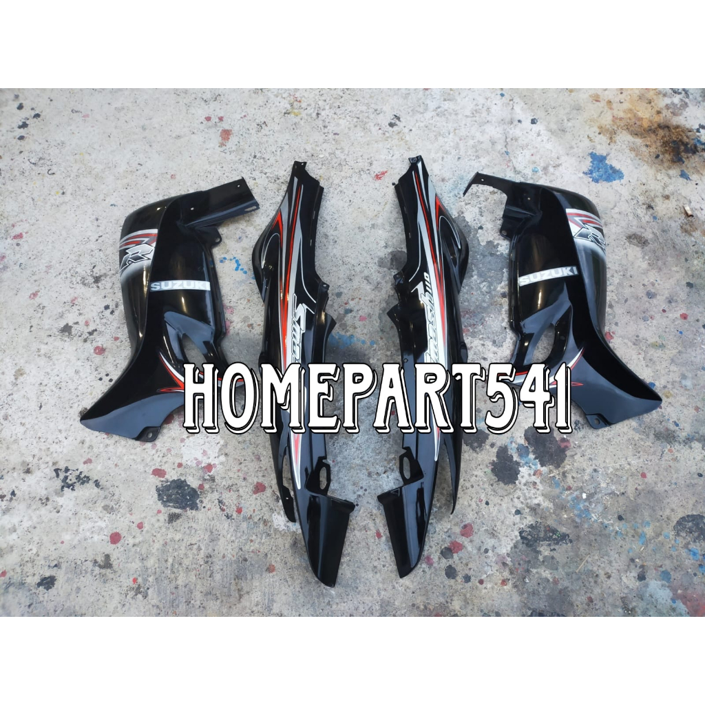 COVER BODY BELAKANG SUZUKI SMASH NEW SET SAYAP + STRIPING HITAM