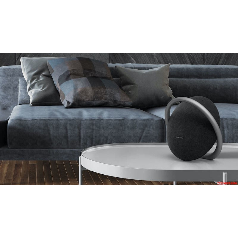 Harman Kardon Onyx Studio 7