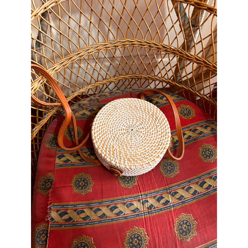 Tas Rotan bali Putih