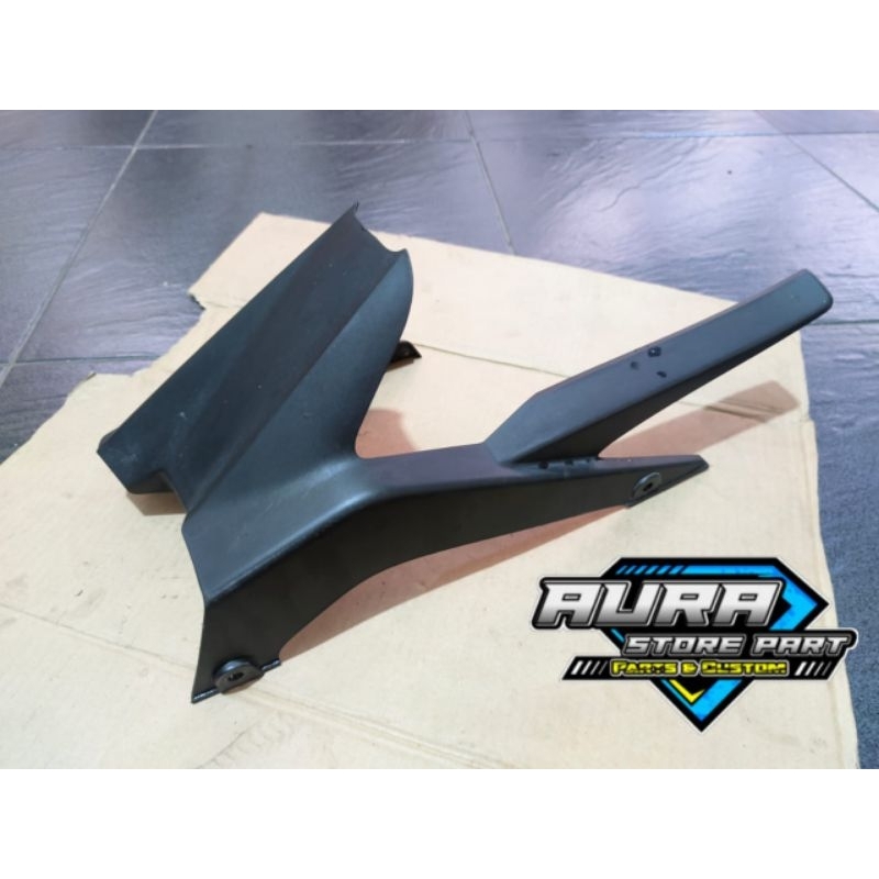 spakbor kolong cbr 250r kyj k33 | rear fender assy cbr 250r thailand kyj | tutup cover rantai cbr 25
