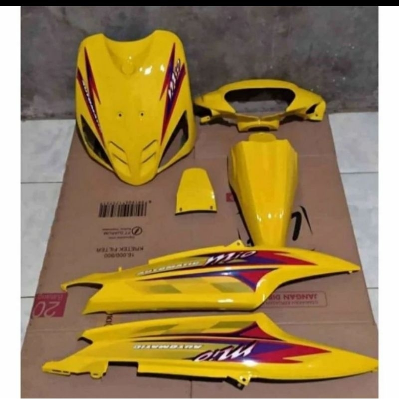Body Halus Mio Sporty Kuning + sticker Mio kuning 2004