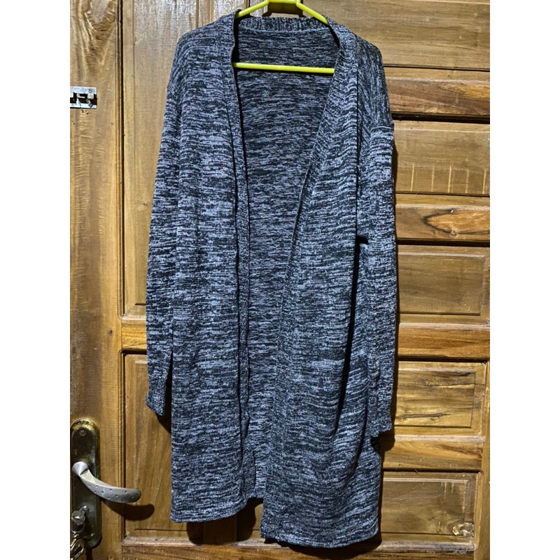 preloved sweater outer lengan panjang abu rajut