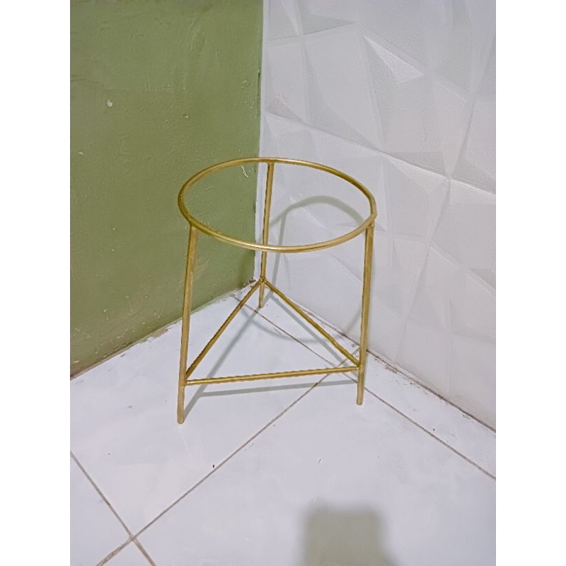 standing besi minimalis/tempat bunga/standing planter besi