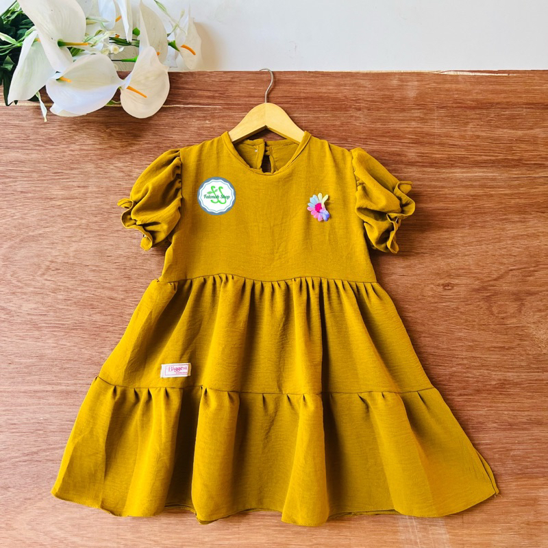 Dress Anak 3 4 5 Tahun Anak Cewek Perempuan Crinkle Tumpuk Bunga Dress lengan balon lucu kekinian lengan pendek terbaru ( Dress Abelia )