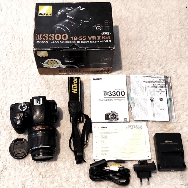 Nikon D3300 kits Lens AFS 18-55 mm VR