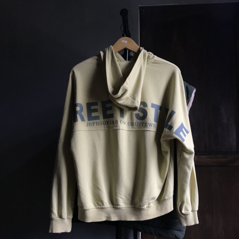 ZIPHOODIE SECOND / ZIPPER HOODIE SECOND / SWEATER HOODIE / HOODIE SECOND / HOODIE BEKAS