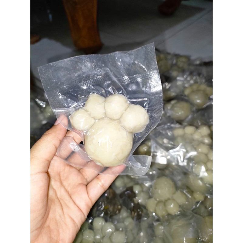 Pentol Aci Isi Ayam Suwir