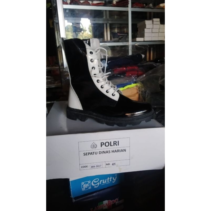 Sepatu PDL Provost Pembagian Jatah Sepatu PKD Satpam