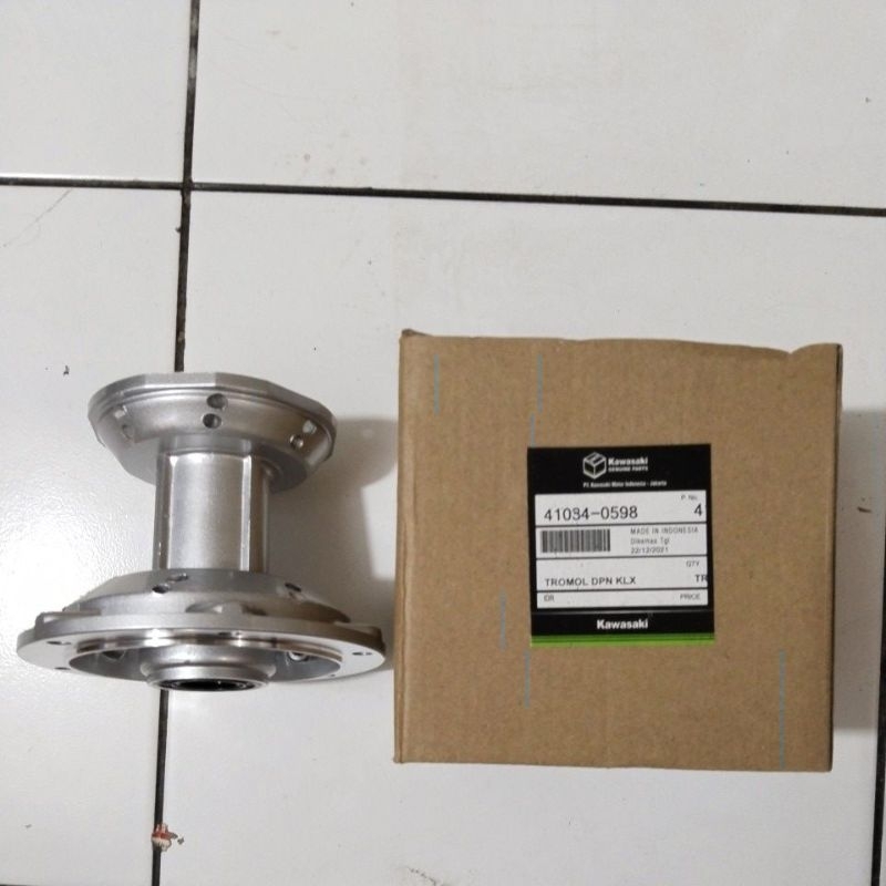 TROMOL DEPAN KLX 150 KLX150 S L DT DTRACKER HOLE 28 H28