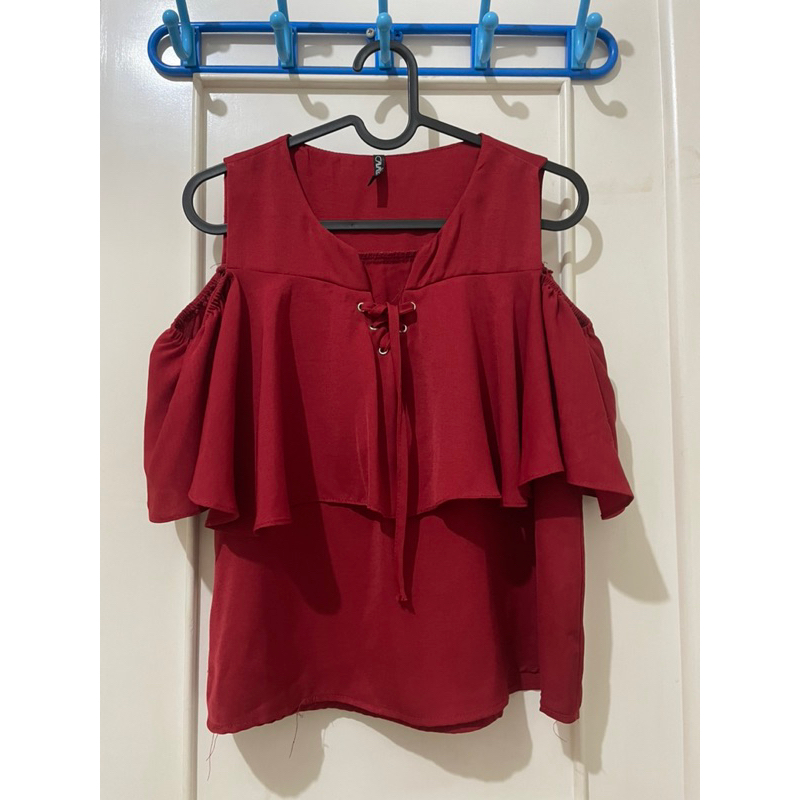 Cavalier Red Blouse / Atasan Off the shoulder Sabrina Baju Chinese New Year / Imlek