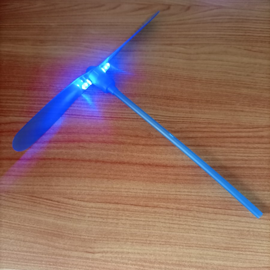 Mainan Kitiran Terbang LED