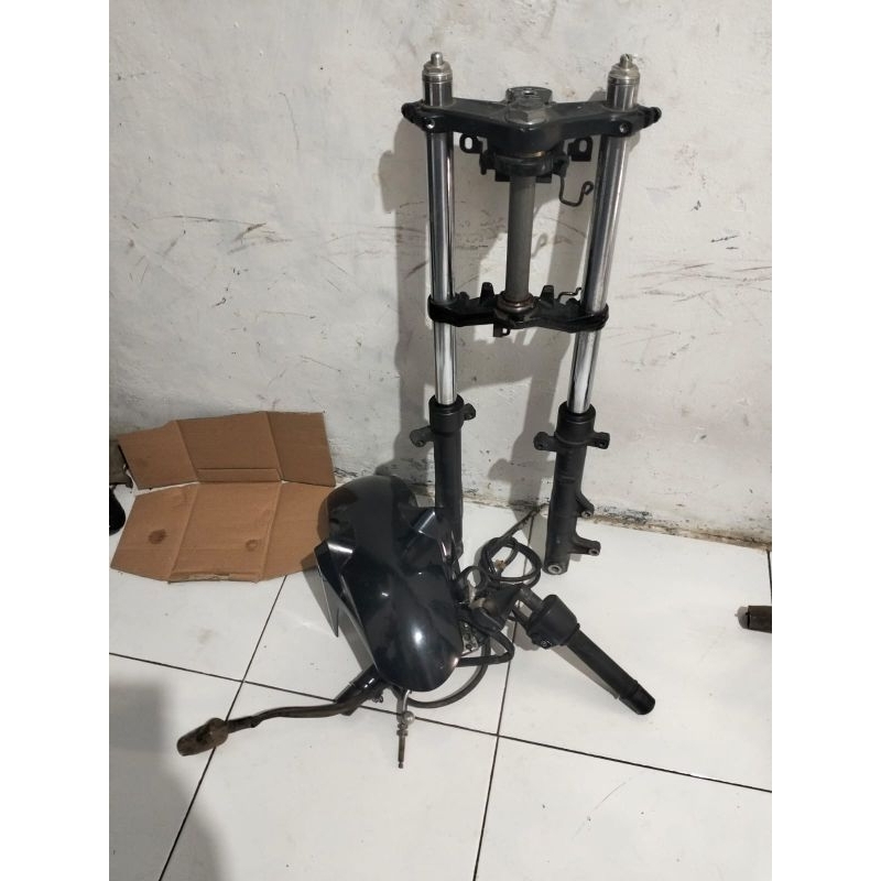 shock depan CBR 150R original sepaket
