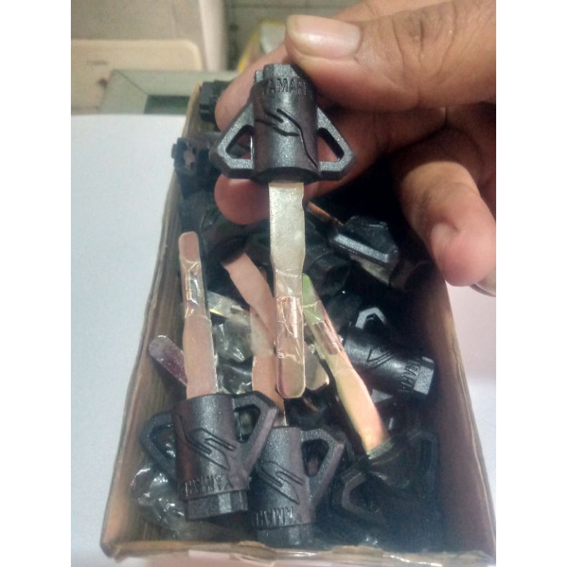 Bahan Duplikat Kunci Motor Yamaha R15