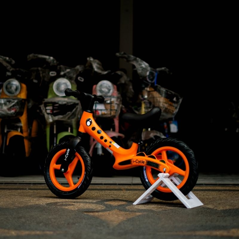 PUSH BIKE I-CYCLE GEKKO