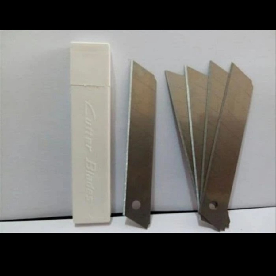 

isi ulang cutter besar/Refill cuter besar 1 tube 5 pcs Original