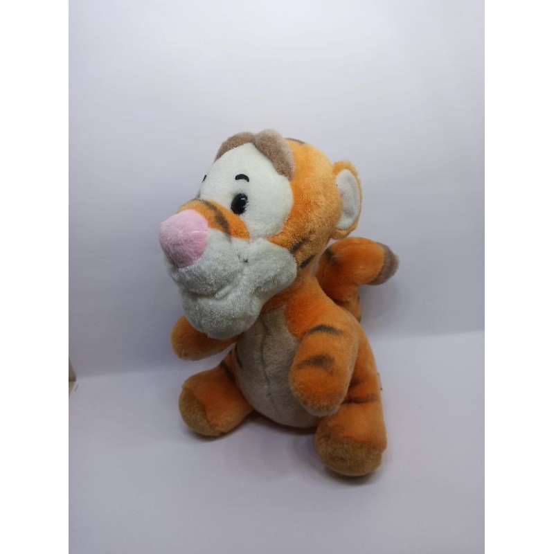boneka Tiger Winnie the Pooh bear original Tokyo Disneyland