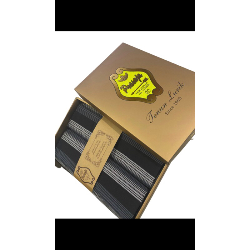 Kain Lurik Prasojo khas Klate