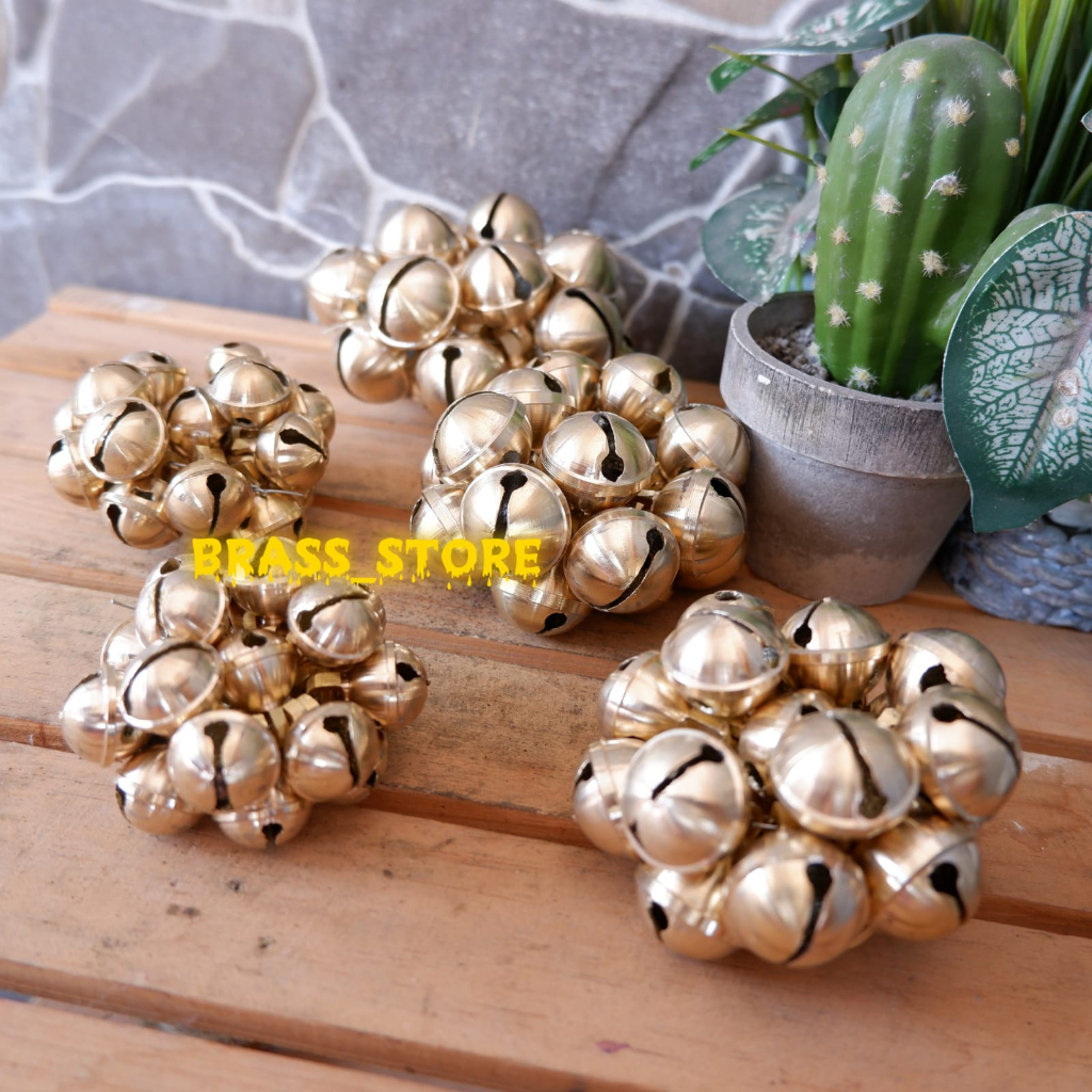 Krincingan kuningan krincingan barongan krincingan kucing