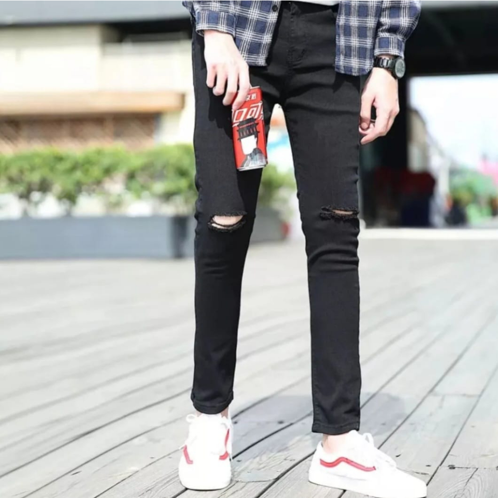 CELANA JEANS PRIA SOBEK LUTUT | CELANA JEANS SOBEK SOBEK PRIA | CELANA PANAJNG PRIA SOBEK LUTUT | CE
