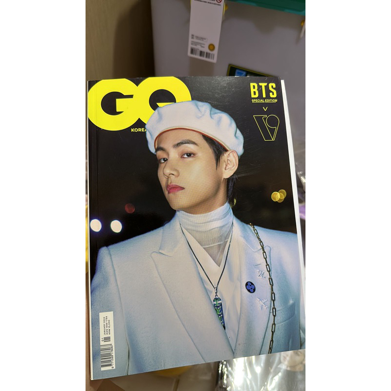 (READY) GQ KOREA X BTS V OFFICIAL MERCHANDISE