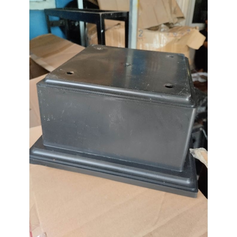 tatakan kaki 4 piala trophy