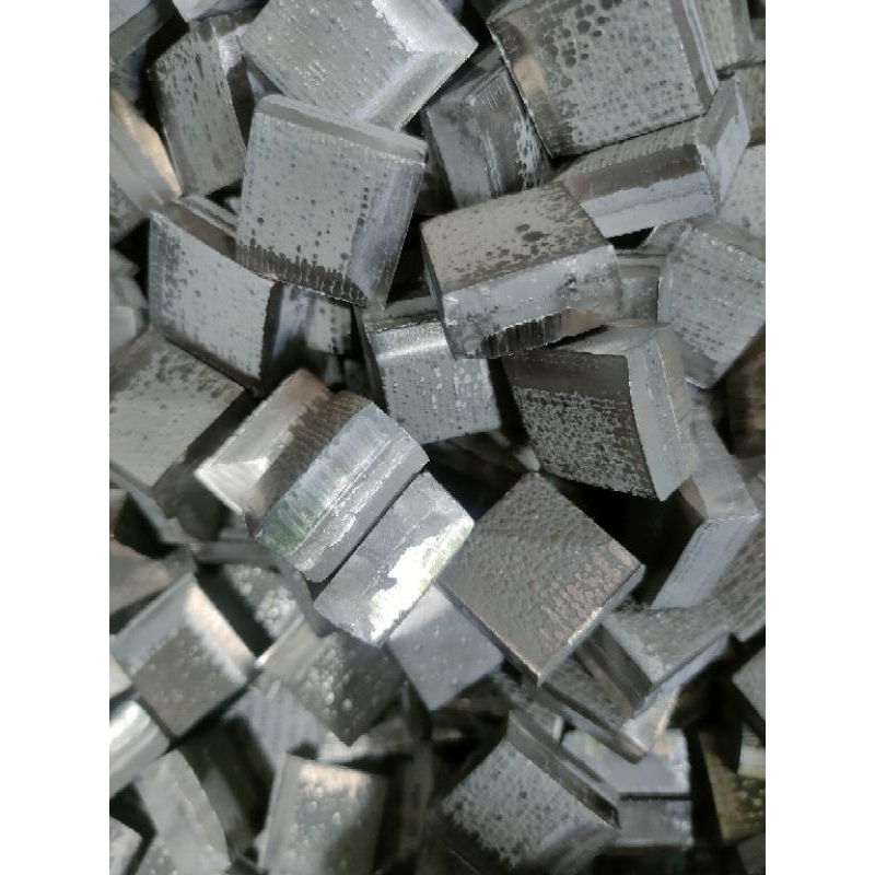 nikel nickel square plat