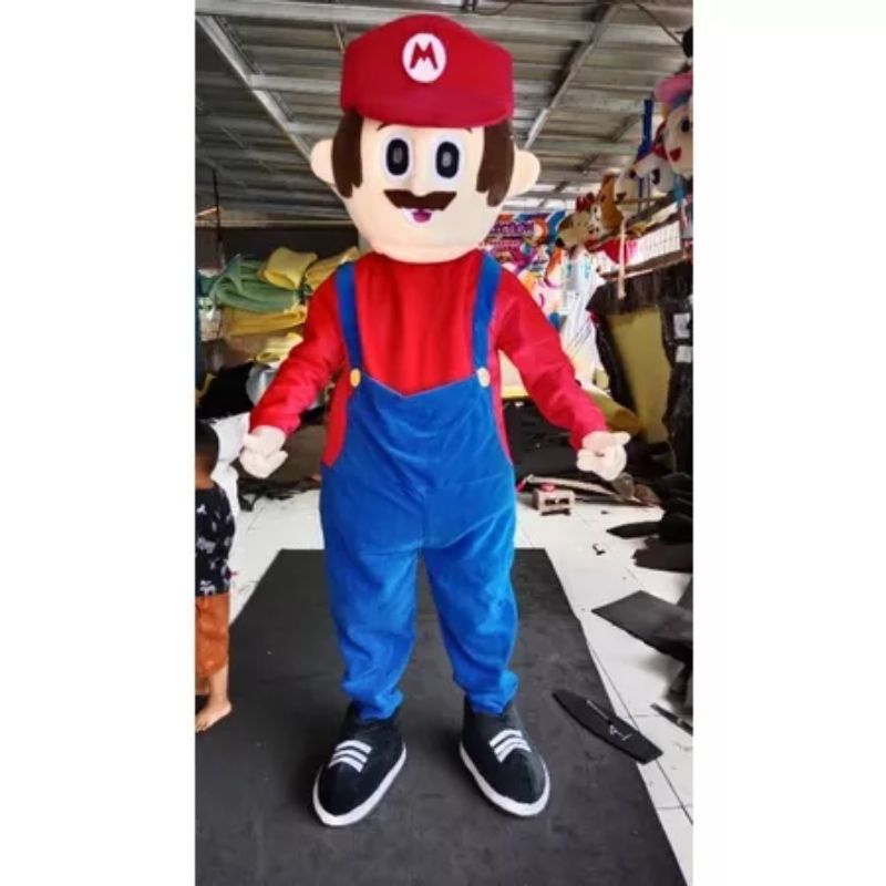 Kostum badut mario