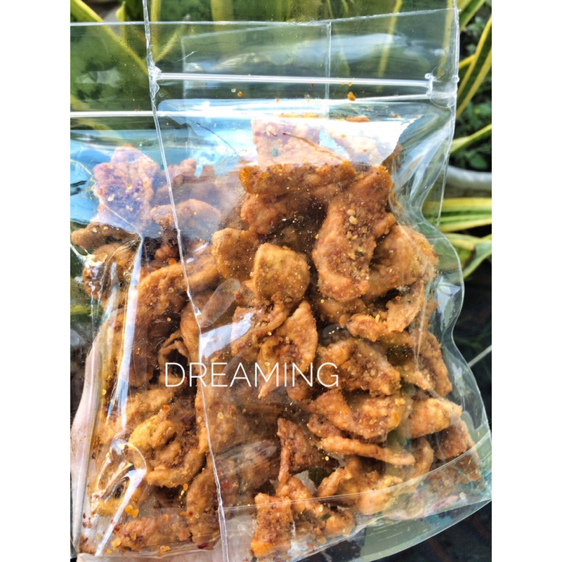 

keripik kulit ayam asli Cianjur Bandung pedas daun jeruk purut