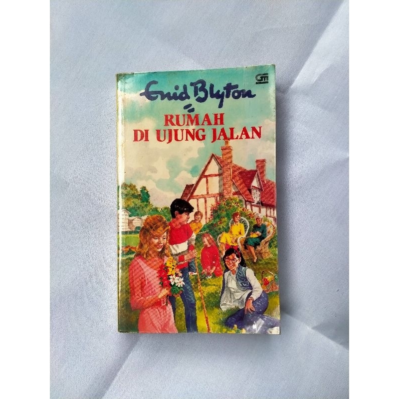 RUMAH DI UJUNG JALAN,ENID BLYTON ,RUMAH DIUJUNG JALAN