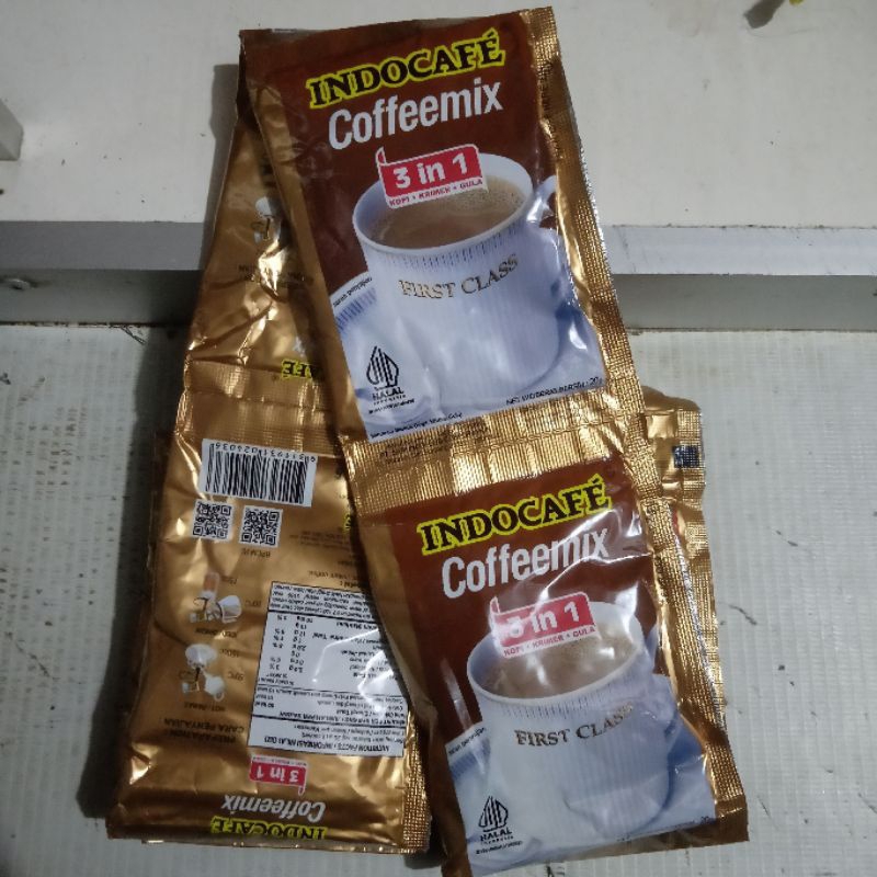 

Kopi Indocafe Coffemix 5 sachet