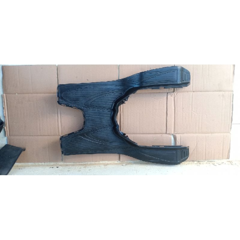 DEK INJAK PIJAKAN KAKI HONDA BEAT KARBU ORIGINAL