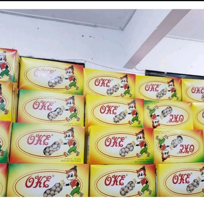 

Kacang shanghai merk OKE khas tulungagung