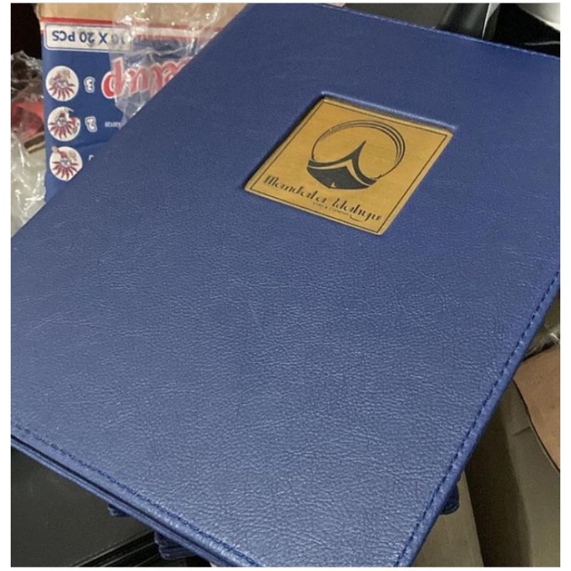 

Buku menu gravo