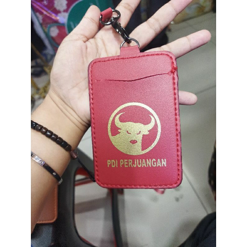 

Kalung Id card Partai PDI
