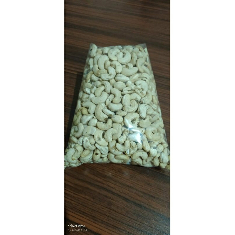 

Kacang Mente Utuh 1 Kg Mentah MengutamakanKualitas&Rasa