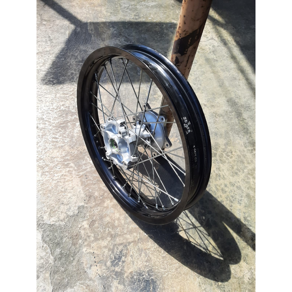 Velg Belakang CRF 150 L Velk Set CRF Tanpa Ban Pelk CRF Belakang Original Ring 18